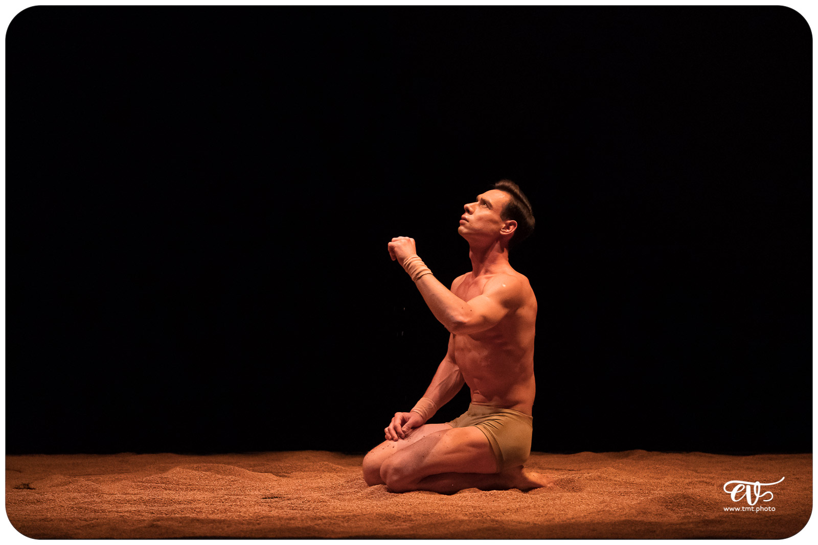 MY LAND (RECIRQUEL COMPANY)